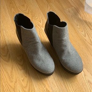 Shellys London Gray Platform Shoes